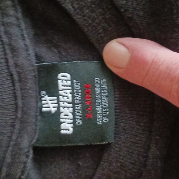 Undefeated men's tee - Picture 2 of 3